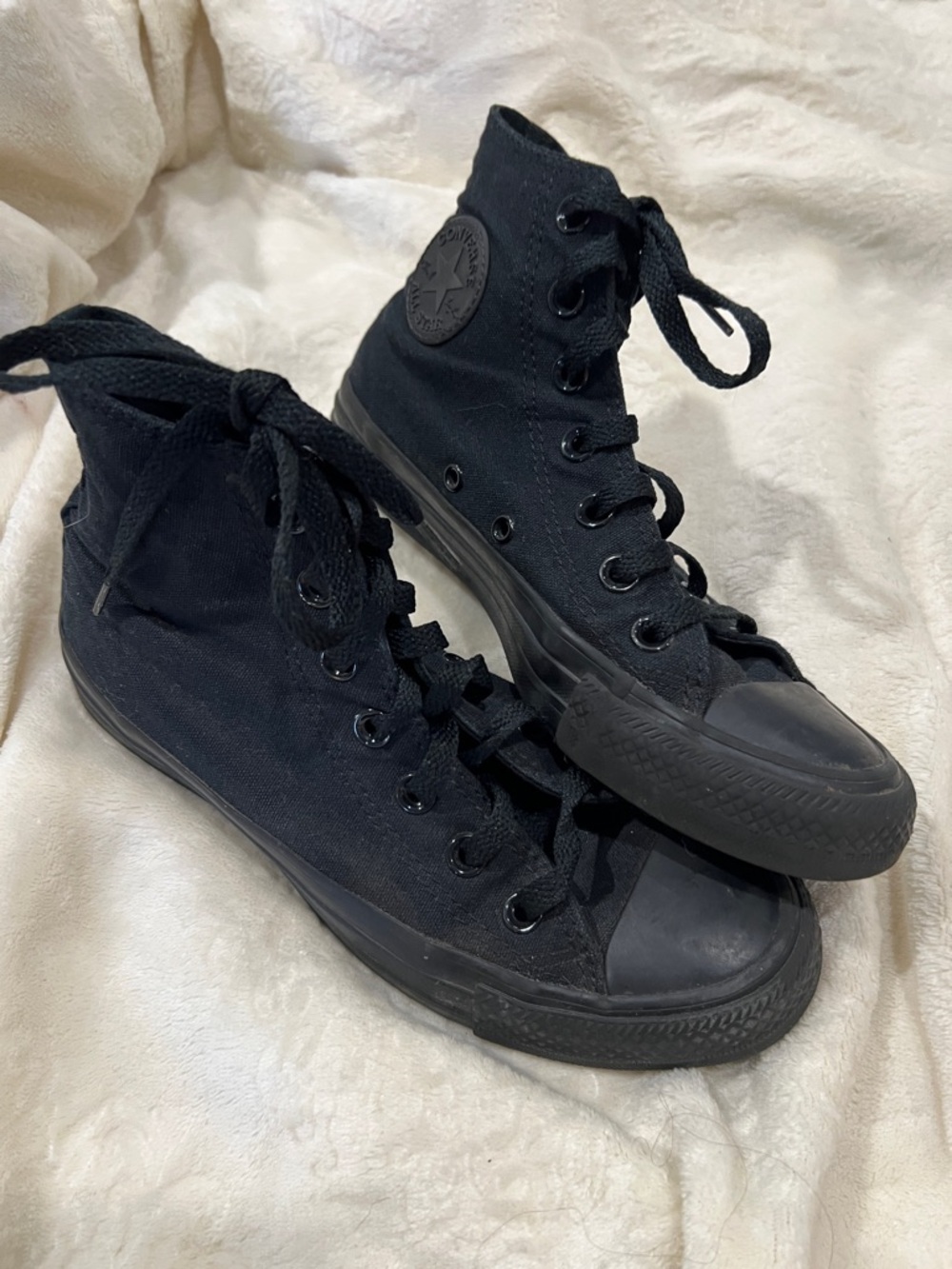 Converse All Black High Top Sneakers - Canvas Lace-Up Womens Sz 6